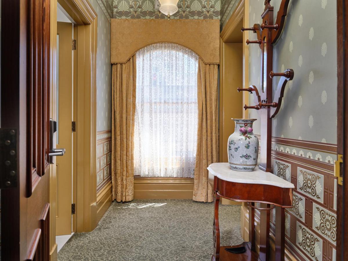 בלאראט Craig'S Royal Hotel מראה חיצוני תמונה The hallway