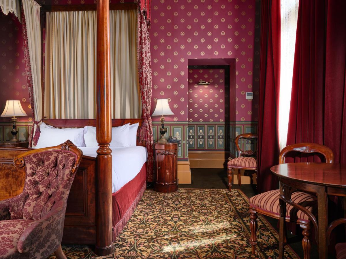 בלאראט Craig'S Royal Hotel מראה חיצוני תמונה A bedroom at the hotel