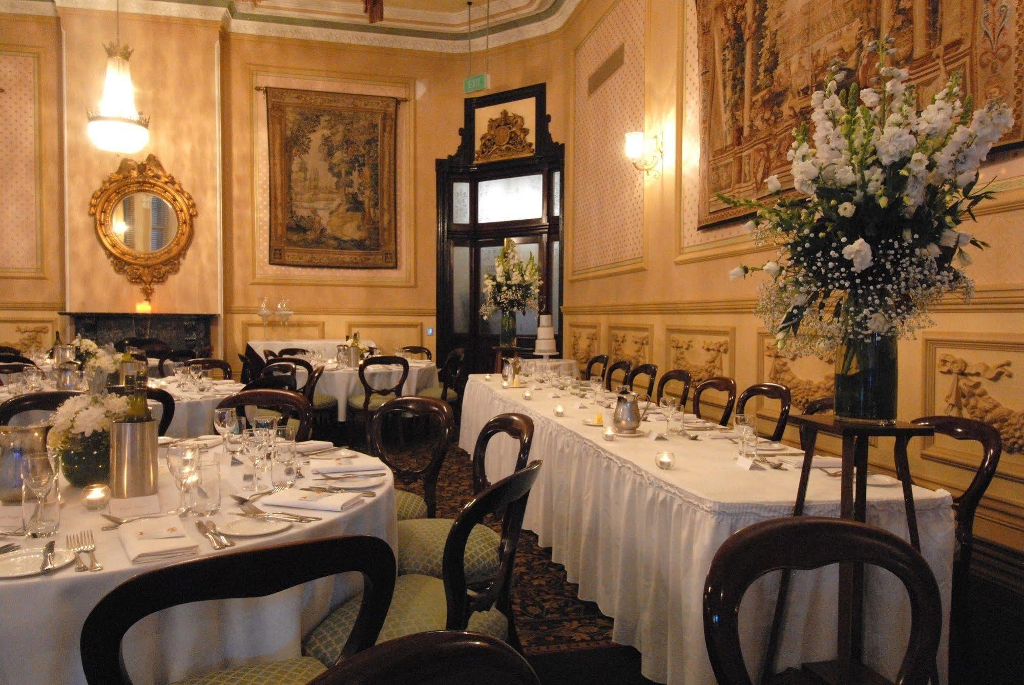 בלאראט Craig'S Royal Hotel מראה חיצוני תמונה The interior of the restaurant