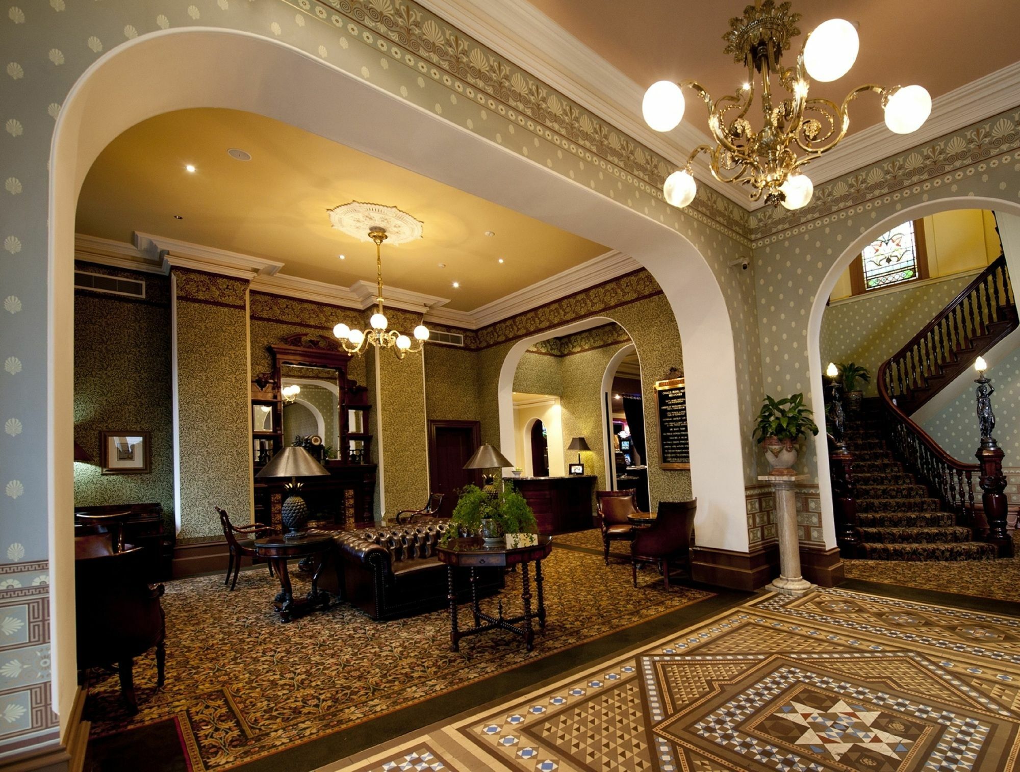 בלאראט Craig'S Royal Hotel מראה חיצוני תמונה The lobby of the hotel